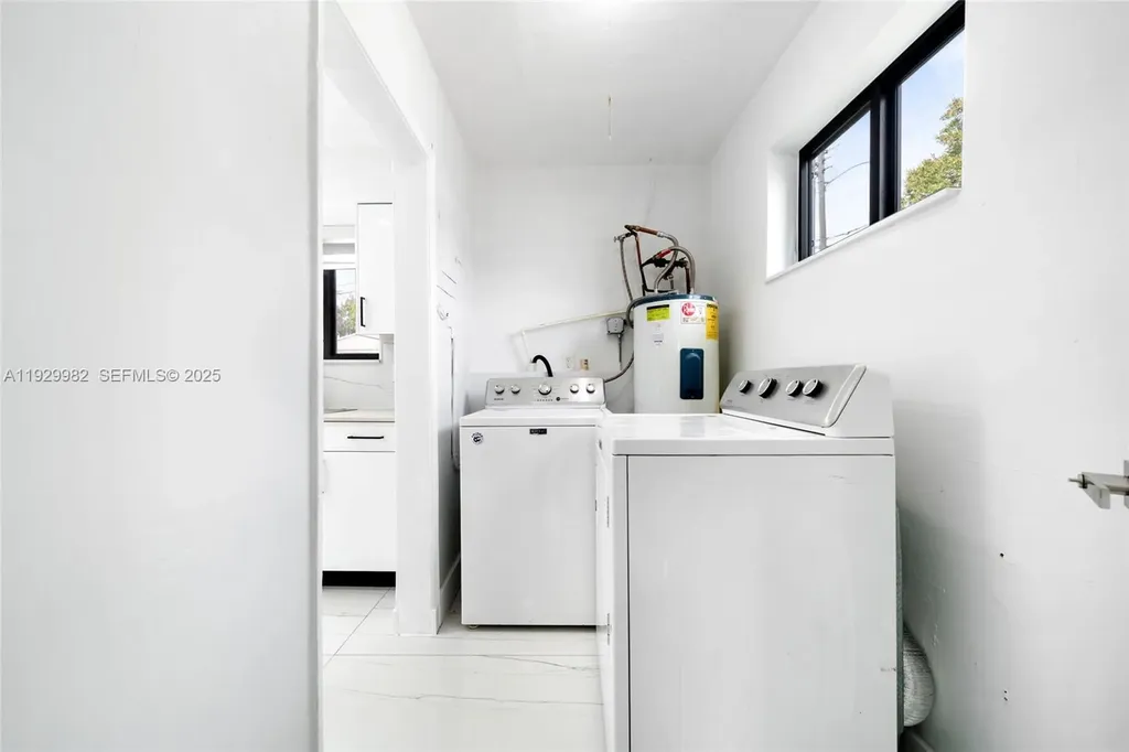 2401 SW 45th Avenue Fort Lauderdale FL 33317