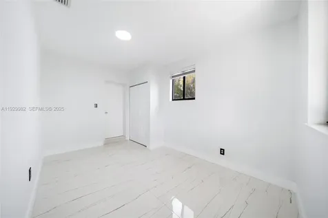 2401 SW 45th Avenue Fort Lauderdale FL 33317