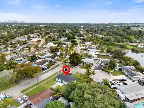 2401 SW 45th Avenue Fort Lauderdale FL 33317