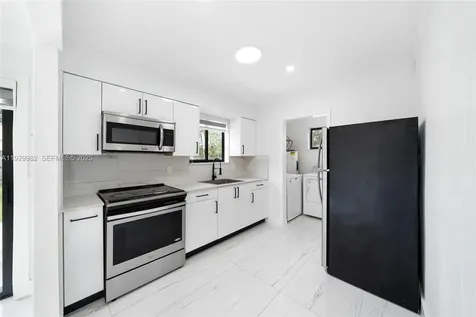 2401 SW 45th Avenue Fort Lauderdale FL 33317