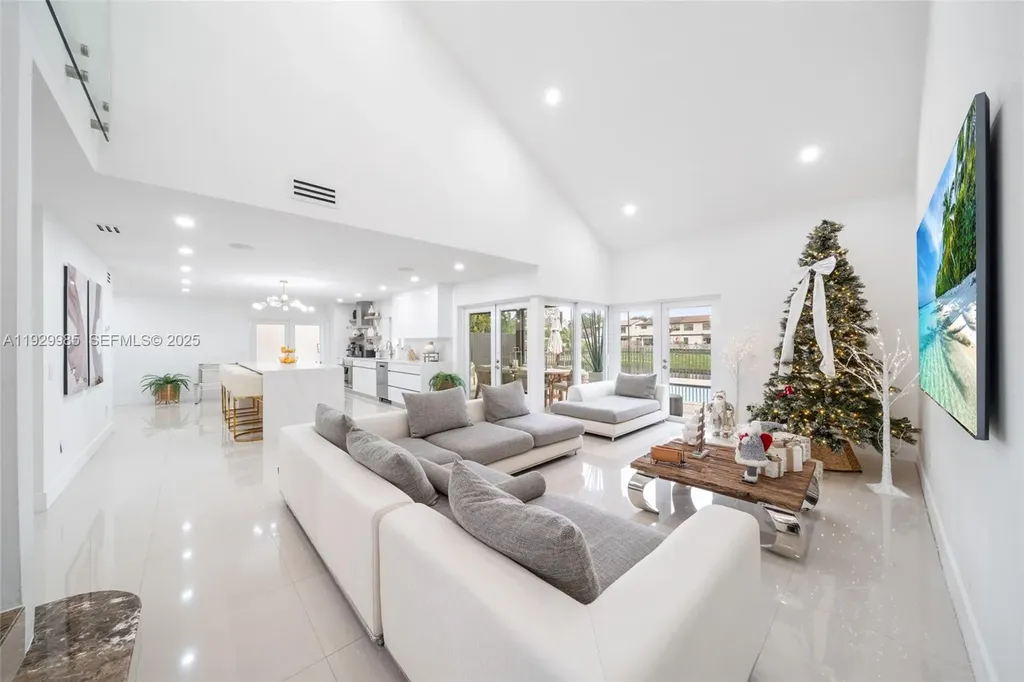 12728 SW 64th Terrace Miami FL 33183