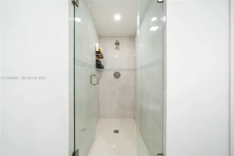 12728 SW 64th Terrace Miami FL 33183