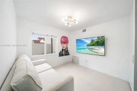 12728 SW 64th Terrace Miami FL 33183