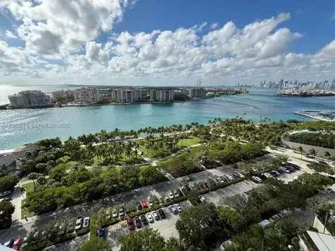 400 S Pointe Drive Miami Beach FL 33139