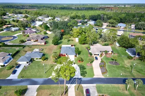 3613 Divot Road Sebring FL 33872