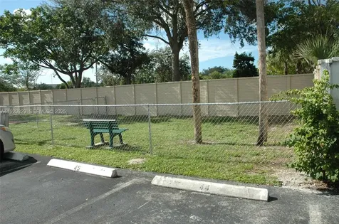 5300 Washington Street Hollywood FL 33021