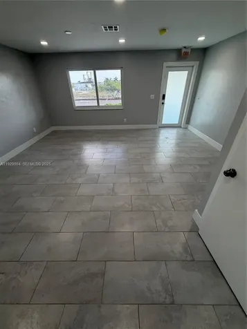 2700 Evans Fort Myers FL 33901