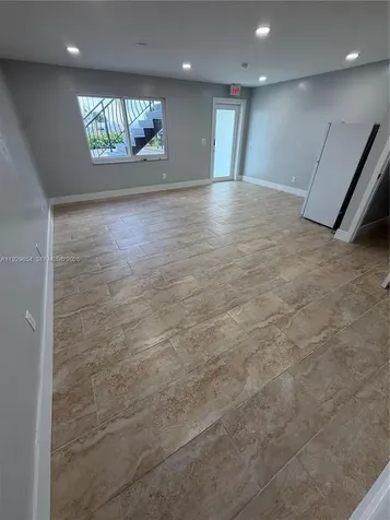 2700 Evans Fort Myers FL 33901