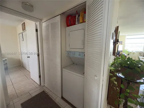 6890 Royal Palm Boulevard Margate FL 33063