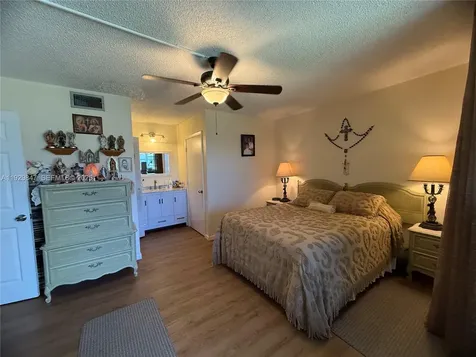 6890 Royal Palm Boulevard Margate FL 33063