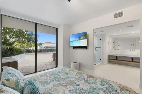 5875 Collins Avenue Miami Beach FL 33140