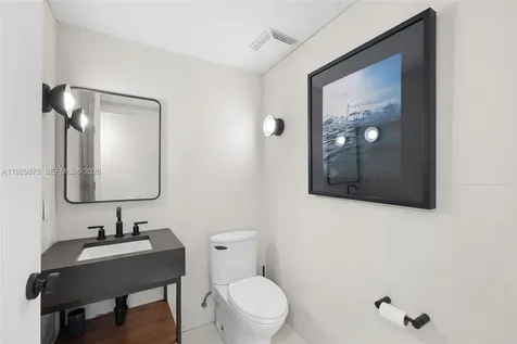 5875 Collins Avenue Miami Beach FL 33140