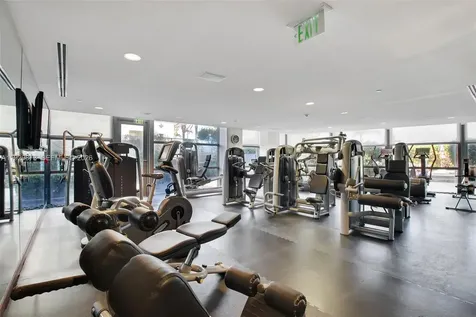 5875 Collins Avenue Miami Beach FL 33140