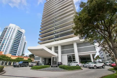 5875 Collins Avenue Miami Beach FL 33140