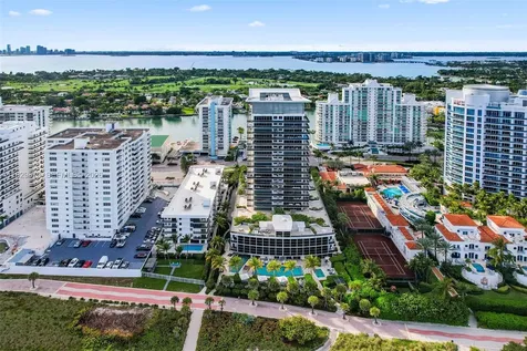 5875 Collins Avenue Miami Beach FL 33140