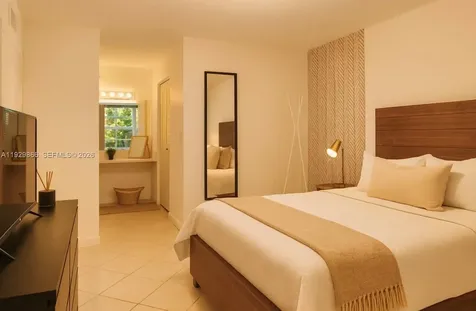 19601 E Country Club Drive Aventura FL 33180