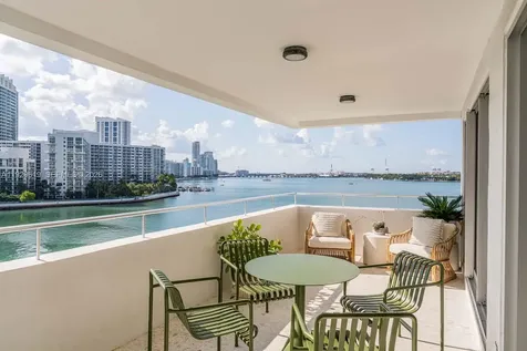 16 Island Avenue Miami Beach FL 33139