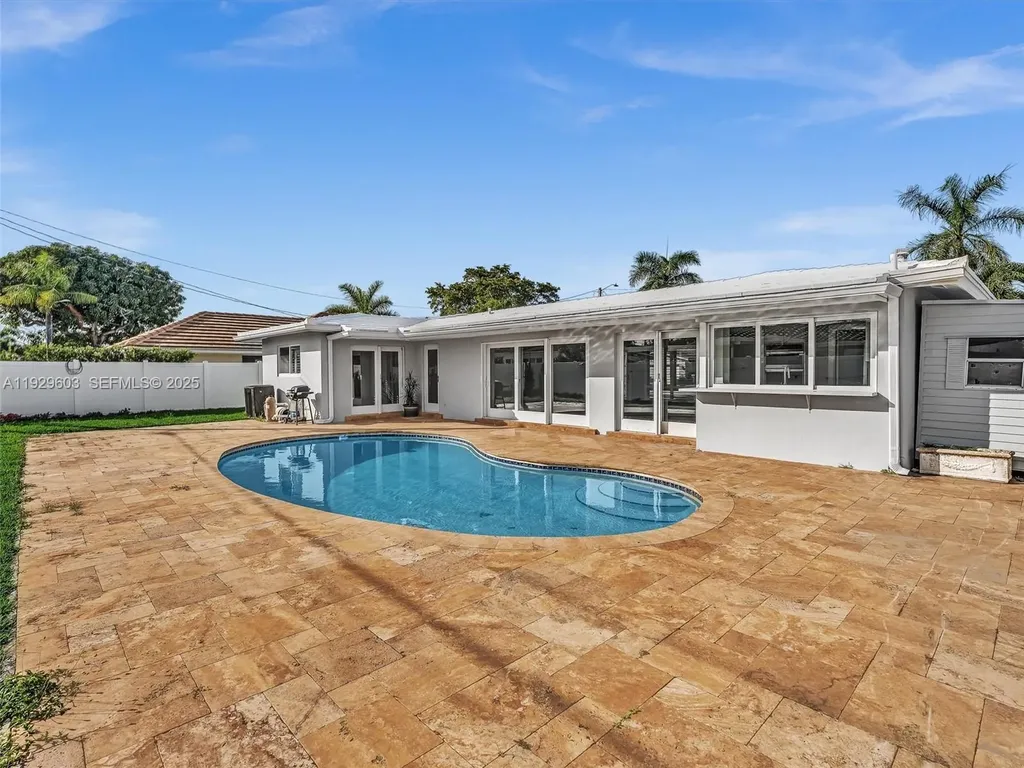 2144 NE 64th Street Fort Lauderdale FL 33308