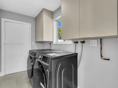 2144 NE 64th Street Fort Lauderdale FL 33308