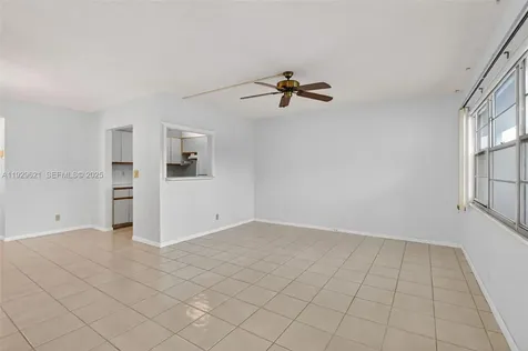 1008 N Farnham N Deerfield Beach FL 33442