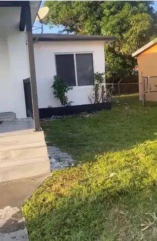 3085 NW 51st Street Miami FL 33142