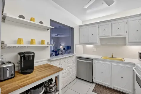 257 S Cypress Road Pompano Beach FL 33060