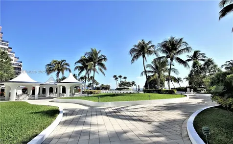 5161 Collins Avenue Miami Beach FL 33140