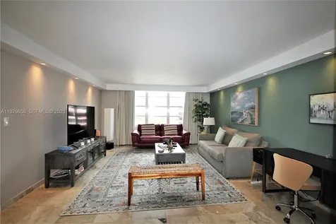 5161 Collins Avenue Miami Beach FL 33140