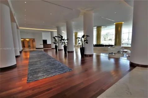 5161 Collins Avenue Miami Beach FL 33140