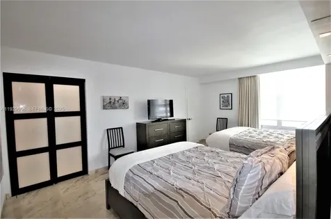 5161 Collins Avenue Miami Beach FL 33140