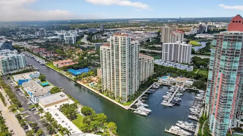 3330 NE 190th Street Aventura FL 33180