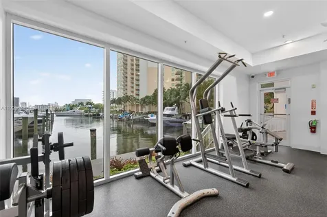 3330 NE 190th Street Aventura FL 33180
