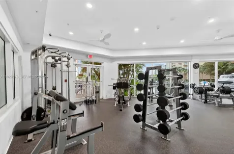 3330 NE 190th Street Aventura FL 33180