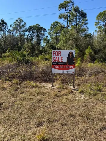216 Columbus Boulevard Lehigh Acres FL 33974