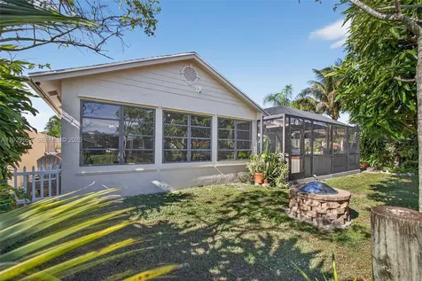 135 Rosewood Circle Jupiter FL 33458
