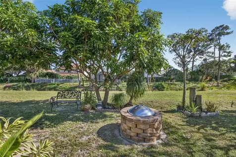135 Rosewood Circle Jupiter FL 33458