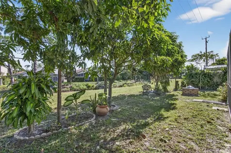 135 Rosewood Circle Jupiter FL 33458