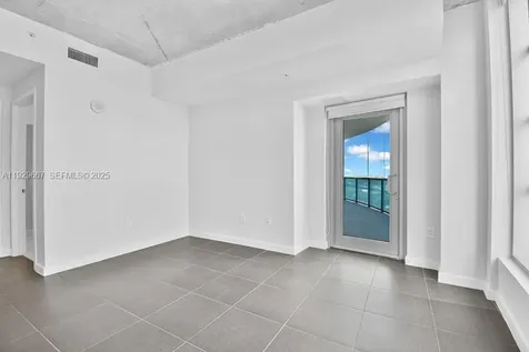 3301 NE 1st Avenue Miami FL 33137