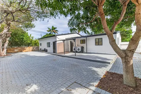 2633 NE 13th Avenue Pompano Beach FL 33064