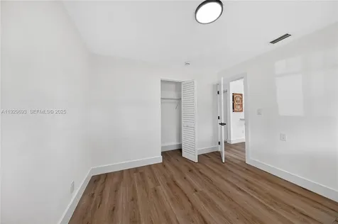2633 NE 13th Avenue Pompano Beach FL 33064