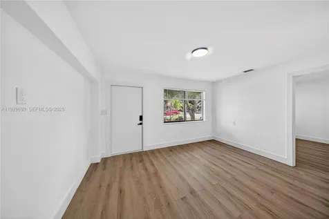 2633 NE 13th Avenue Pompano Beach FL 33064