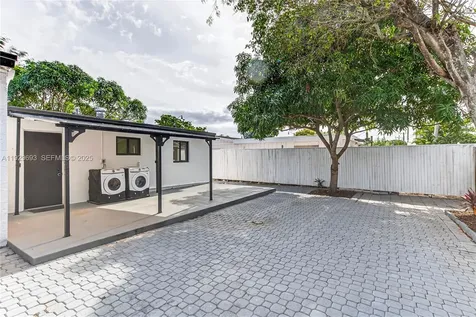 2633 NE 13th Avenue Pompano Beach FL 33064