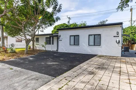 2633 NE 13th Avenue Pompano Beach FL 33064