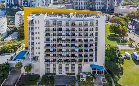 444 NE 30th Street Miami FL 33137