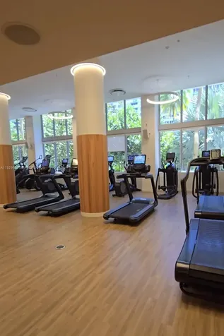 1500 Bay Road Miami Beach FL 33139