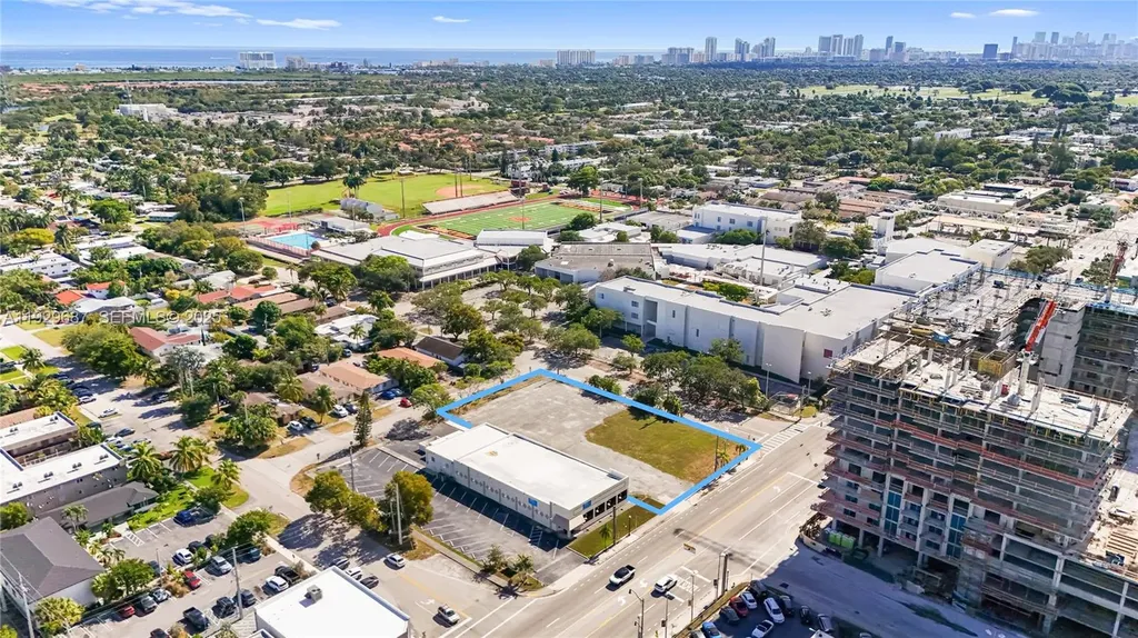 2105 N Federal Highway Hollywood FL 33020