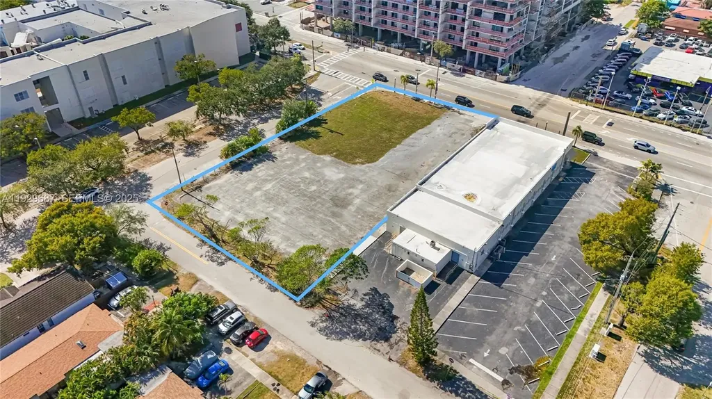 2105 N Federal Highway Hollywood FL 33020