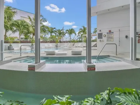 9821 E Bay Harbor Drive Bay Harbor Islands FL 33154