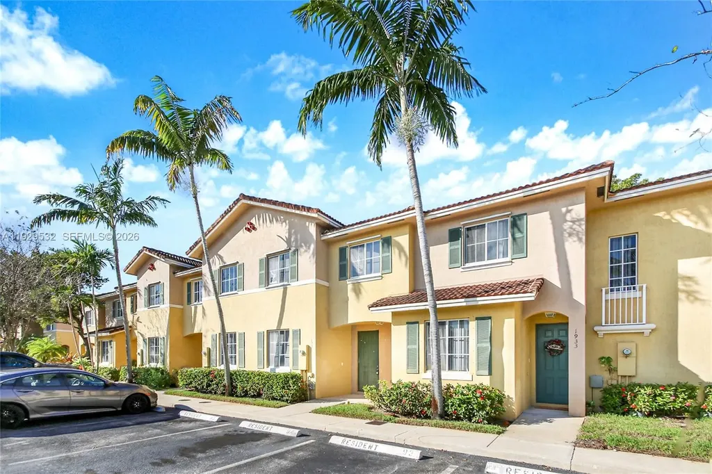 1935 SW 60th Terrace North Lauderdale FL 33068