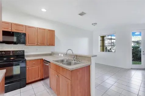 1935 SW 60th Terrace North Lauderdale FL 33068